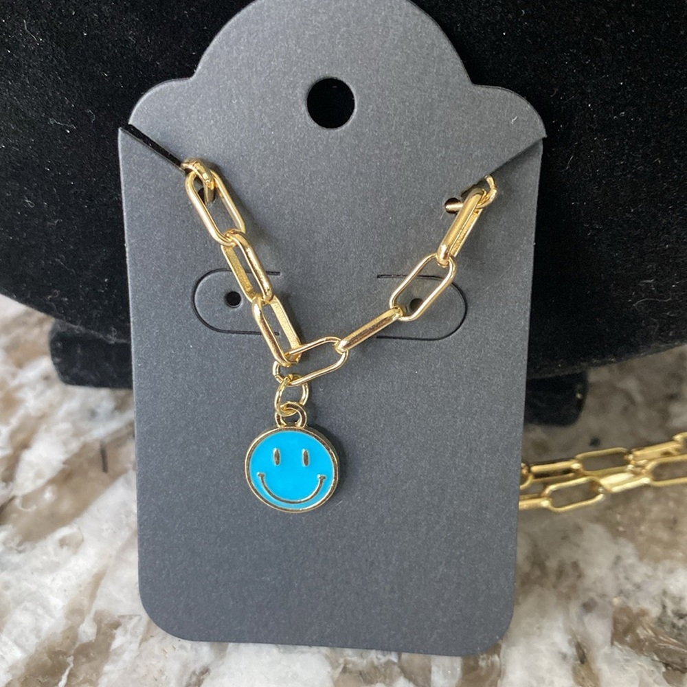 Paper Clip Smiley Face Necklaces - Picture 2 of 2